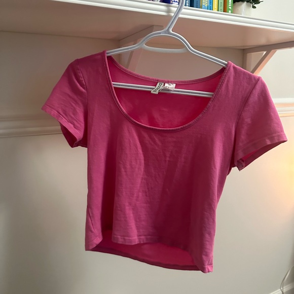H&M Pink Tshirt - Picture 2 of 2